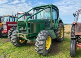 John Deere 6600